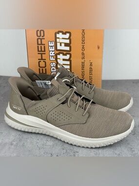 New! Mens Skechers Glide Step Hands Free Swift Fit Slip On Shoes Size 13 Taupe